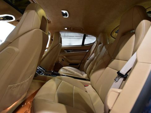 Used 2010 Porsche Panamera Turbo AWD/4WD image 43