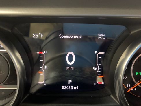 Used 2023 Jeep Wrangler Willys image 29