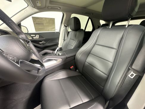New 2026 Mercedes-Benz GLE 350 4MATIC image 9