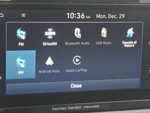 Used 2023 Hyundai Santa Fe SEL w/ Premium Package image 7