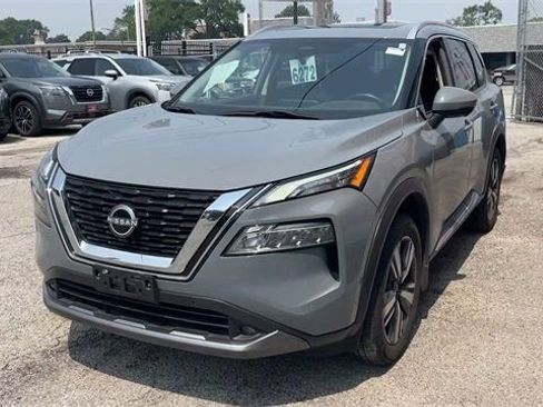 Used 2022 Nissan Rogue SL w/ SL Premium Package image 7
