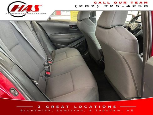 Used 2022 Toyota Corolla LE image 11