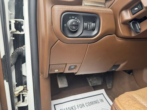 Used 2019 RAM 2500 Limited AWD/4WD image 25