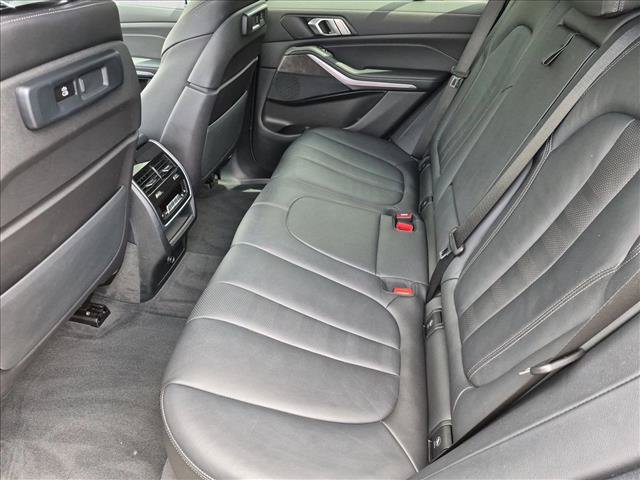Used 2022 BMW X5 xDrive40i AWD/4WD image 21
