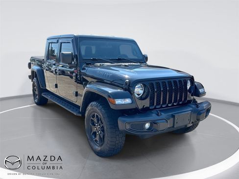 Used 2021 Jeep Gladiator Sport AWD/4WD image 1