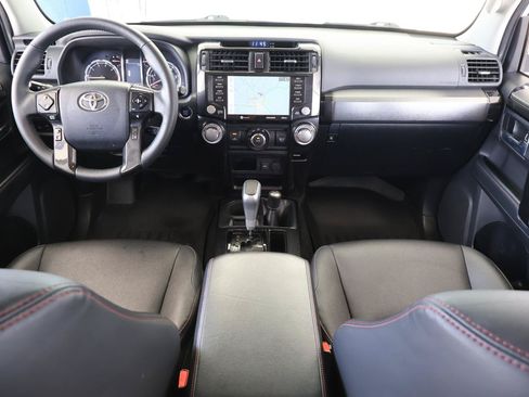 Used 2021 Toyota 4Runner TRD Off-Road Premium w/ Moonroof Package AWD/4WD image 16