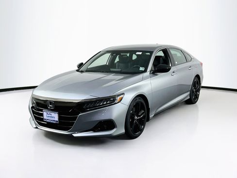 Used 2022 Honda Accord Sport image 1