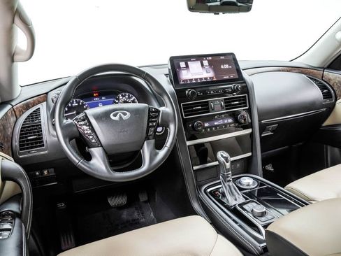 Used 2024 INFINITI QX80 Premium Select w/ Cargo Package AWD/4WD image 5