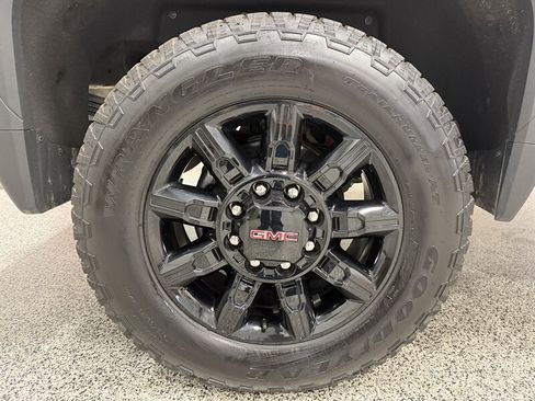 Used 2026 GMC Sierra 2500 AT4 AWD/4WD image 31