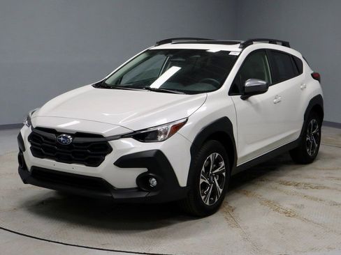 Used 2024 Subaru Crosstrek 2.0i Premium image 8