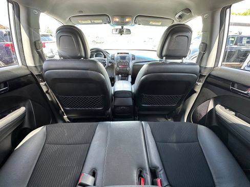 Used 2012 Kia Sorento EX AWD/4WD image 12
