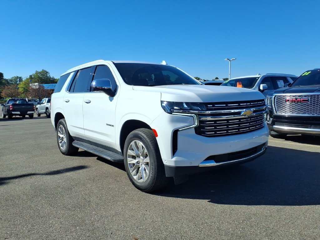 Used 2023 Chevrolet Tahoe Premier w/ Advanced Technology Package AWD/4WD image 3
