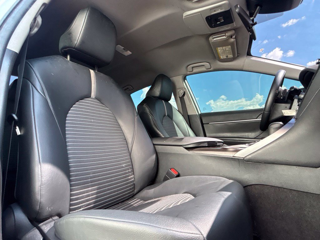 Used 2023 Toyota Camry SE FWD image 25