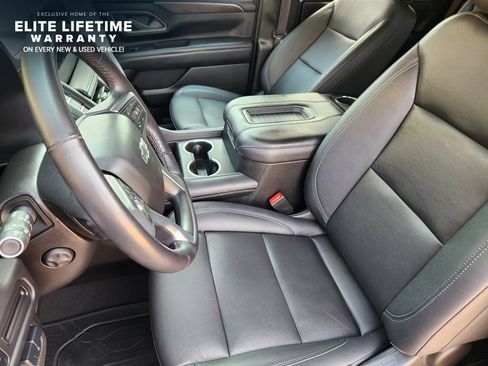 Used 2022 Chevrolet Tahoe Z71 w/ Z71 Off-Road Package AWD/4WD image 10