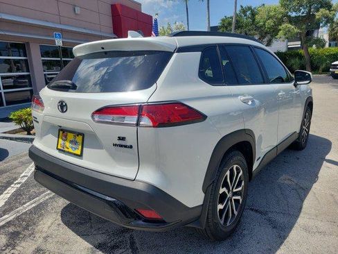 Used 2024 Toyota Corolla Cross AWD Hybrid image 7