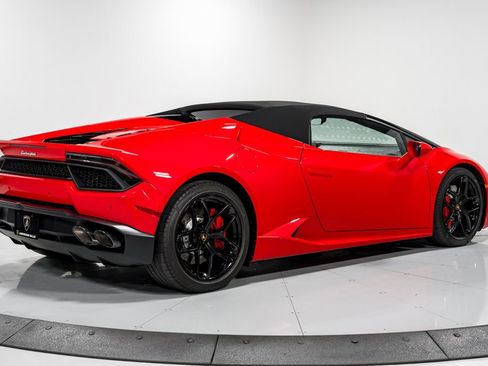 Used 2019 Lamborghini Huracan LP 580-2 image 39