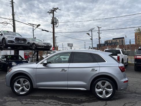 Used 2022 Audi Q5 2.0T Premium Plus w/ Premium Plus Package AWD/4WD image 10