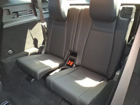 Certified 2025 Mercedes-Benz GLE 350 4MATIC image 13