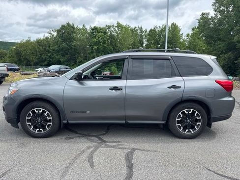 Used 2020 Nissan Pathfinder SL AWD/4WD image 8