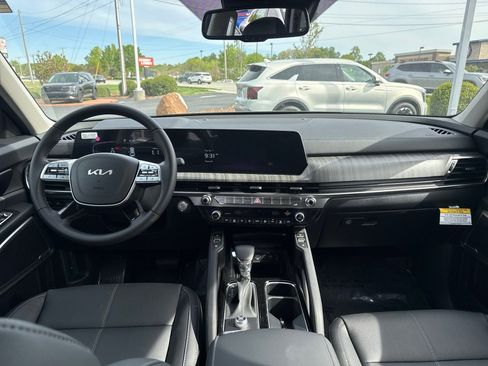 New 2025 Kia Telluride EX image 13