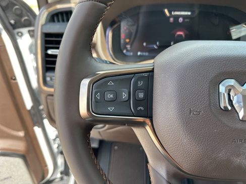 New 2025 RAM 2500 Limited image 33