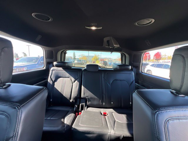 Used 2020 Ford Expedition Limited w/ Special Edition Package AWD/4WD image 19