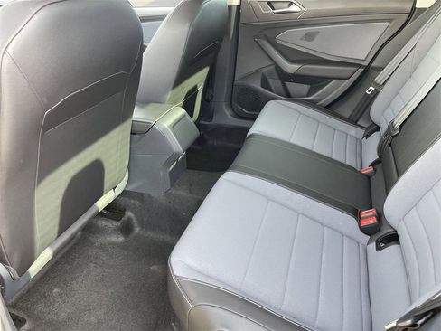 New 2026 Volkswagen Jetta SE image 13