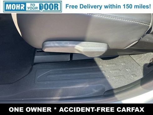 Used 2023 GMC Acadia SLT image 33