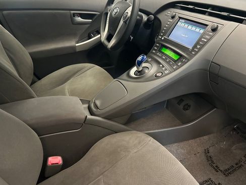 Used 2010 Toyota Prius One FWD image 16