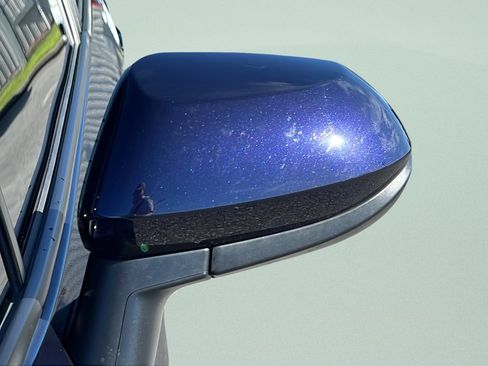 Used 2025 Toyota Corolla LE FWD image 25