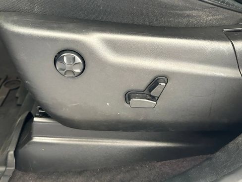 Used 2018 Jeep Grand Cherokee High Altitude RWD image 47