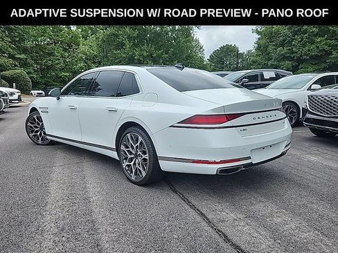 Used 2024 Genesis G90 3.5T AWD/4WD image 3