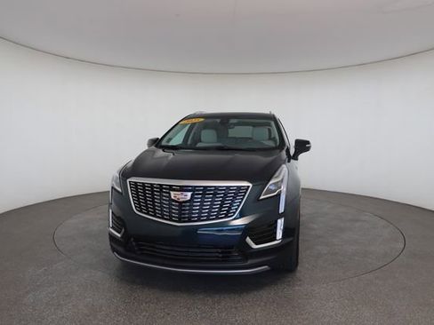 Used 2025 Cadillac XT5 Premium Luxury AWD/4WD image 32