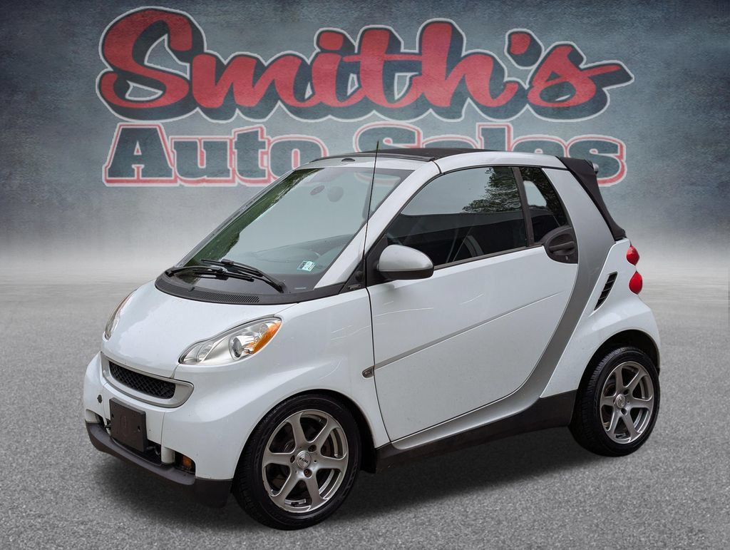 Used 2008 smart fortwo passion RWD image 3