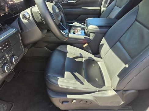 Certified 2025 Chevrolet Tahoe LT AWD/4WD image 13