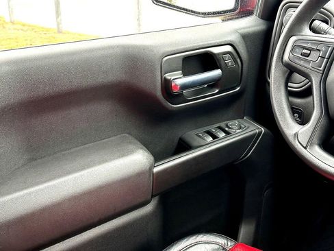 Used 2023 Chevrolet Silverado 1500 Custom Trail Boss w/ LPO, Dark Essentials Package image 26