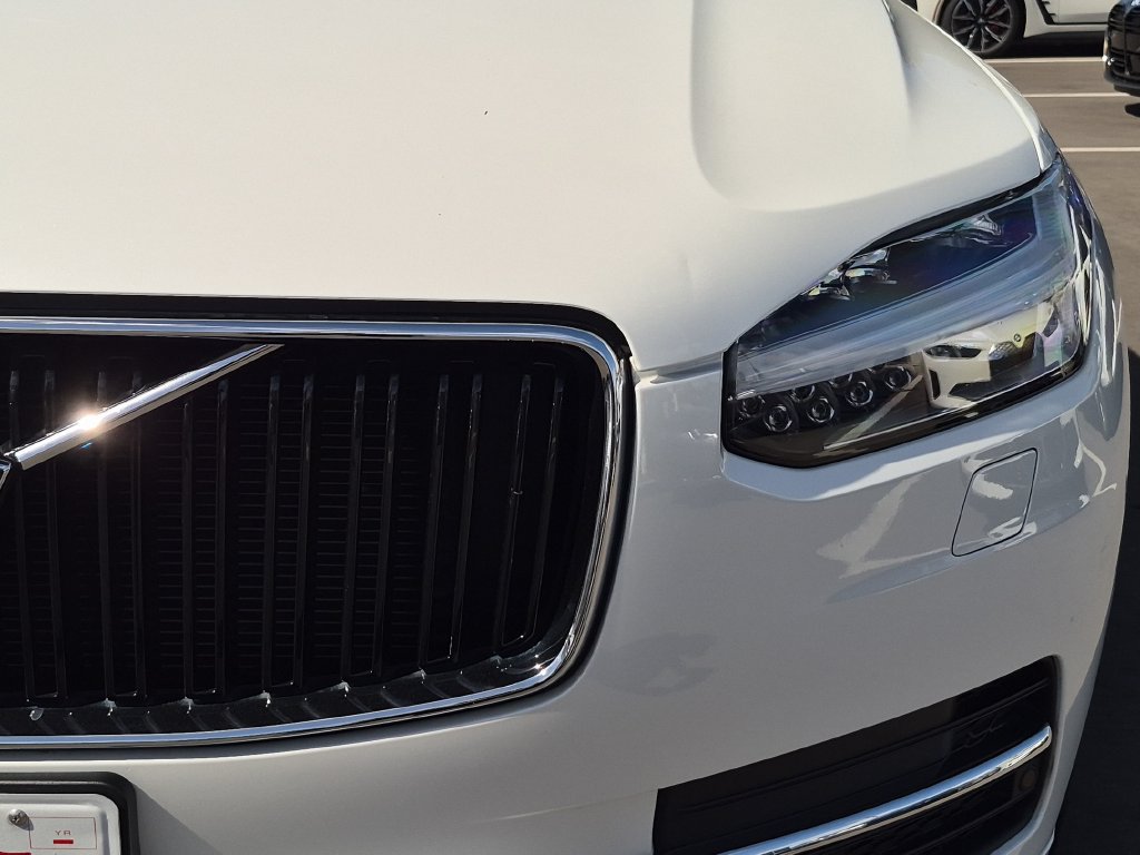 Used 2018 Volvo XC90 T6 Momentum w/ Convenience Package AWD/4WD image 23