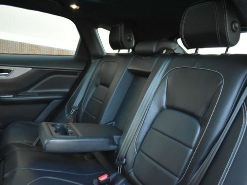 Used 2018 Jaguar F-PACE S image 27