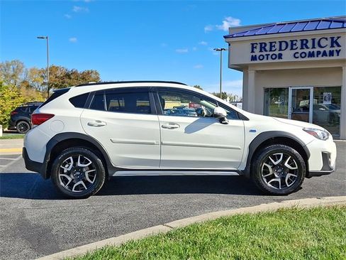 Used 2020 Subaru Crosstrek Hybrid w/ Moonroof Package w/Navigation image 7