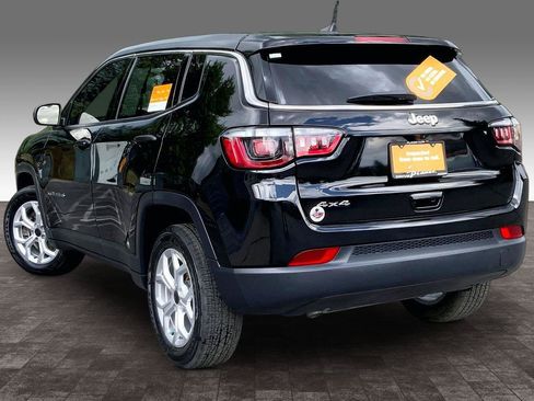 Certified 2025 Jeep Compass Sport AWD/4WD image 11
