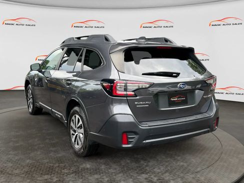 Used 2021 Subaru Outback Premium AWD/4WD image 8
