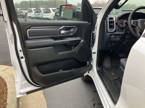 New 2026 RAM 1500 Big Horn w/ Night Edition AWD/4WD image 16