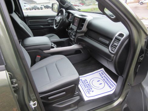 Used 2021 RAM 1500 Big Horn image 12