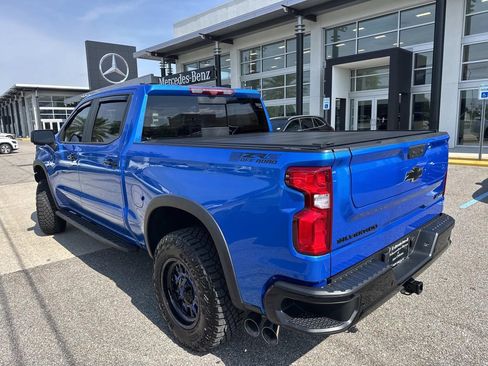 Used 2025 Chevrolet Silverado 1500 ZR2 w/ Technology Package AWD/4WD image 5
