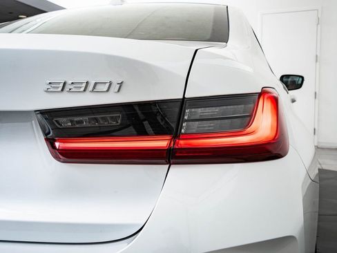 New 2026 BMW 330i xDrive Sedan w/ Premium Package AWD/4WD image 9