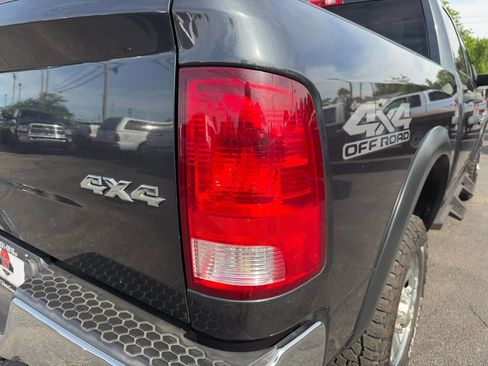 Used 2018 RAM 2500 Tradesman w/ Chrome Appearance Group AWD/4WD image 71