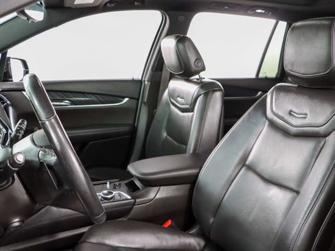 Used 2022 Cadillac XT6 Premium Luxury image 26