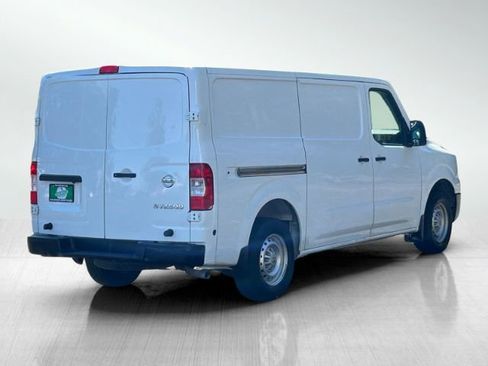 Used 2021 Nissan NV 2500 S image 4