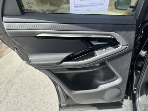 Used 2020 Land Rover Range Rover Evoque S image 13