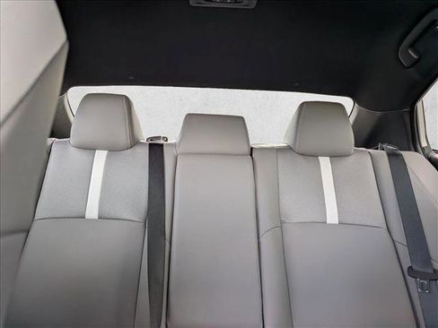 Used 2025 Toyota Camry SE image 16